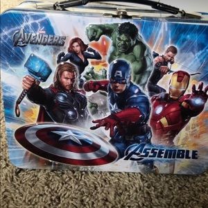 Kids Avengers box